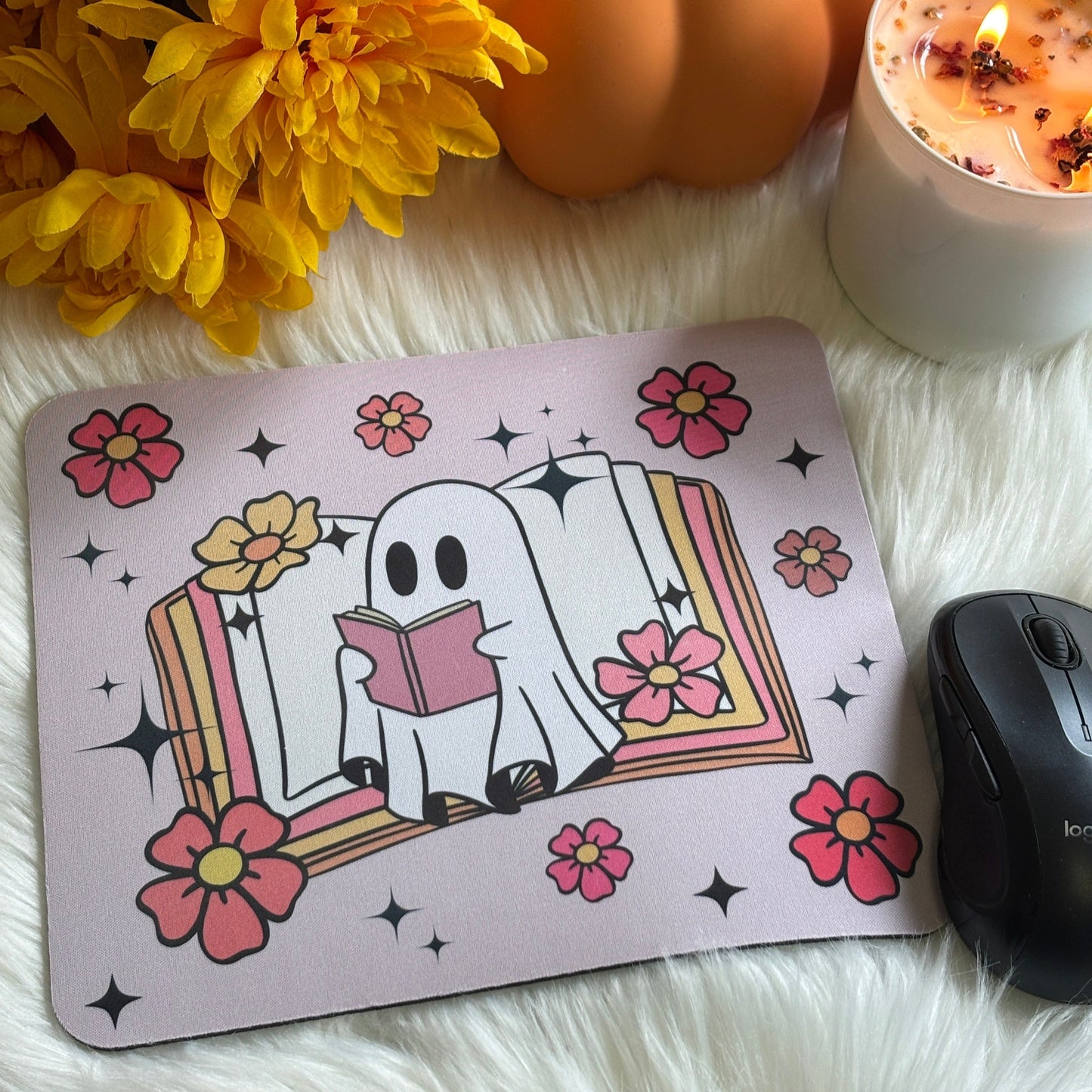 Cute Ghost & Book Mousepad | Perfect for Book Lovers | Cozy Desk Vibes